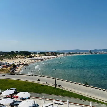 Paradiso B 411 Large Sea View Nessebar