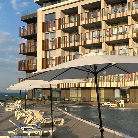Paradiso B 411 Large Sea View * Nessebar