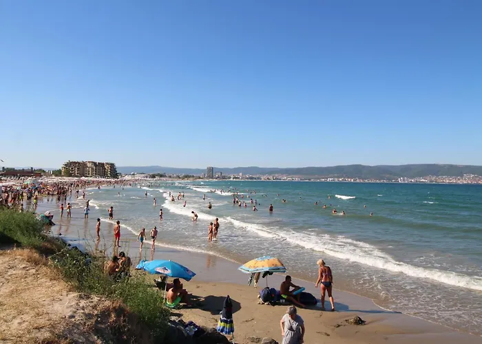 Paradiso B 411 Large Sea View * Nesebar